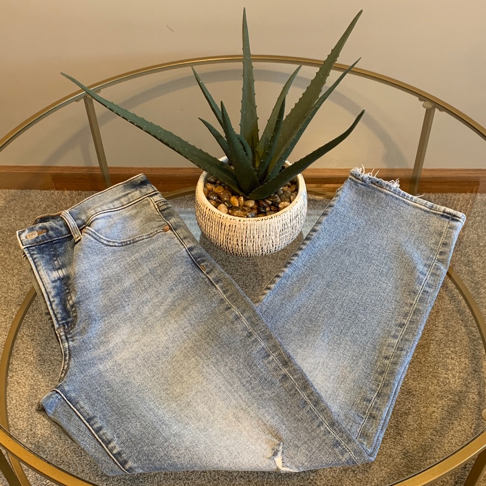 Express Straight Ankle High Rise Distressed Jeans Size 6R